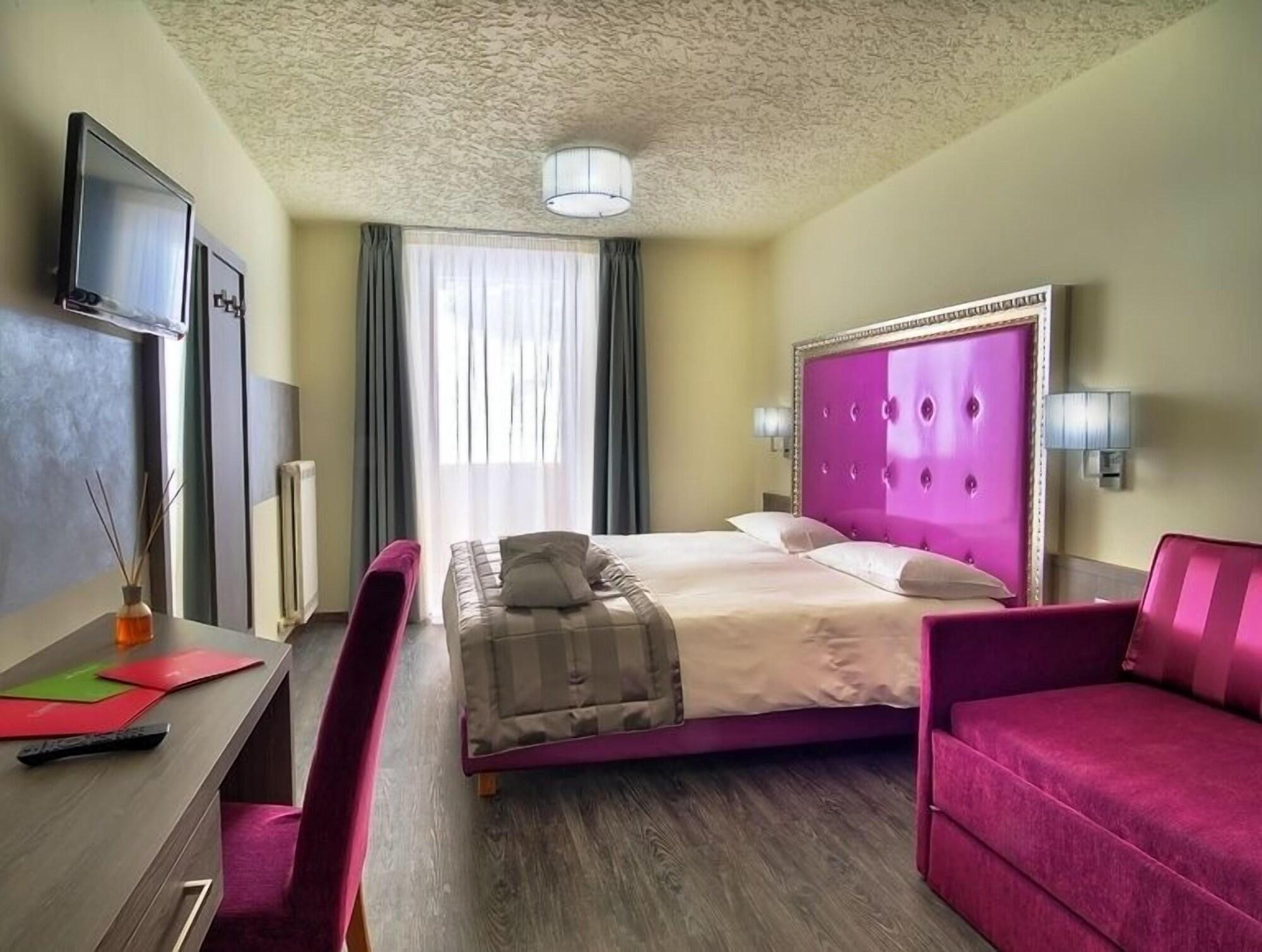 Luna Wellness Hotel โฟลการีดา ภายนอก รูปภาพ
