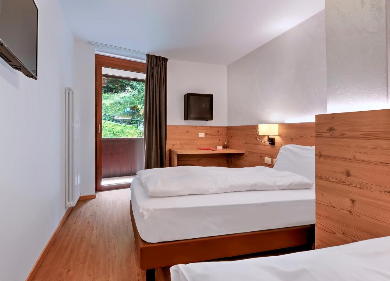 Luna Wellness Hotel โฟลการีดา ภายนอก รูปภาพ